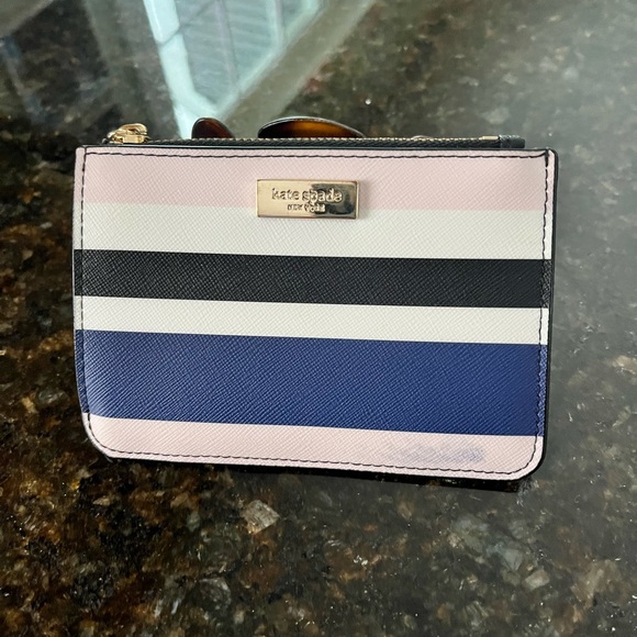 Kate Spade "Bitsy" Cruise Stripe Card Holder/Coin Purse - Picture 1 of 5